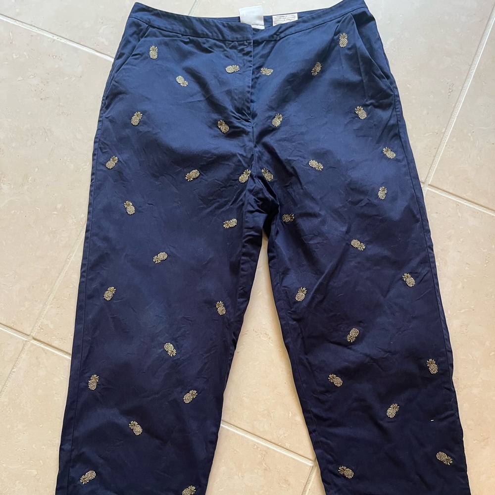 EP golf capris.